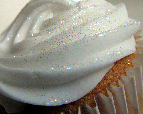 White Cupcake with Edible Glitter White Cupcake with Edible Glitter