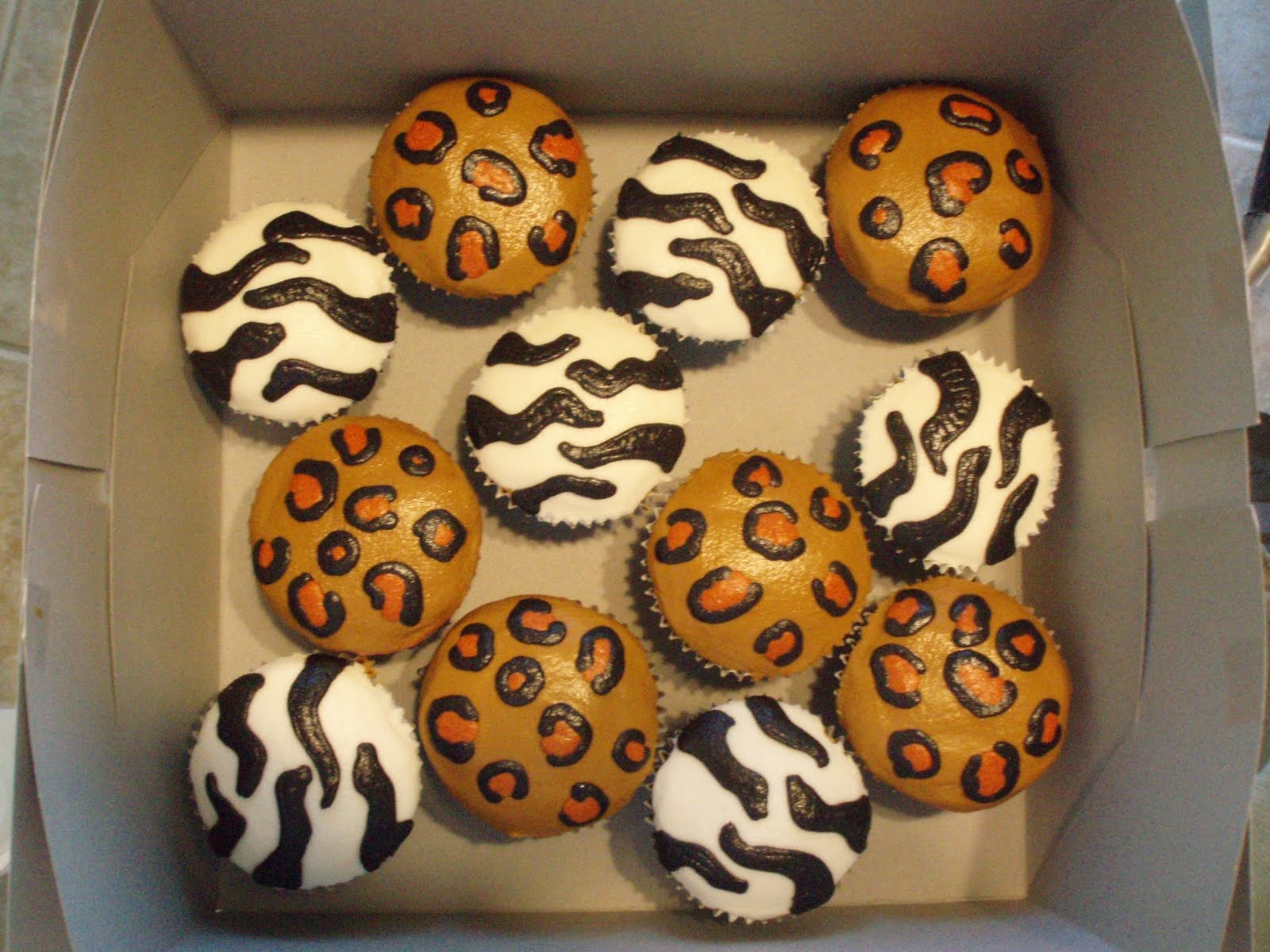 Animal Print Cupcakes
