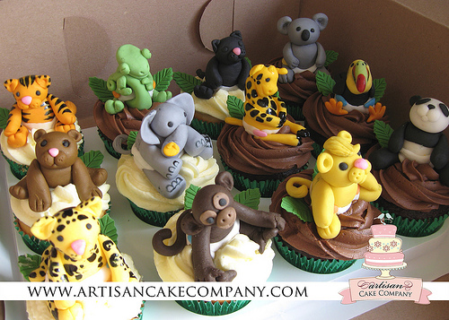 Baby Shower Cakes Jungle Animals Cupcakes