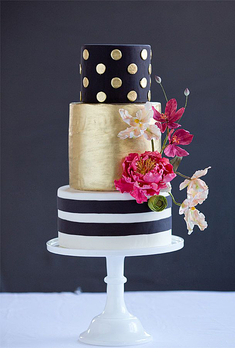 Black and Gold Wedding Cake Black and Gold Wedding Cake