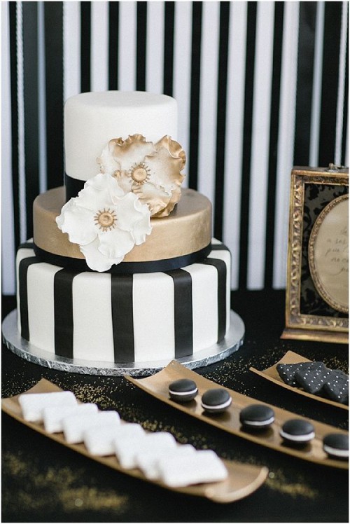 Black and White Gold Wedding Cake Black and White Gold Wedding Cake