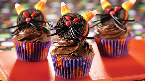 Black Cat Halloween Cupcakes Easy