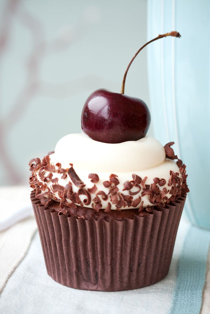 Black Cherry Cupcakes Recipe