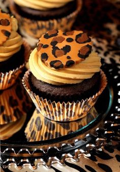 Cheetah Print Cupcakes Cheetah Print Cupcakes
