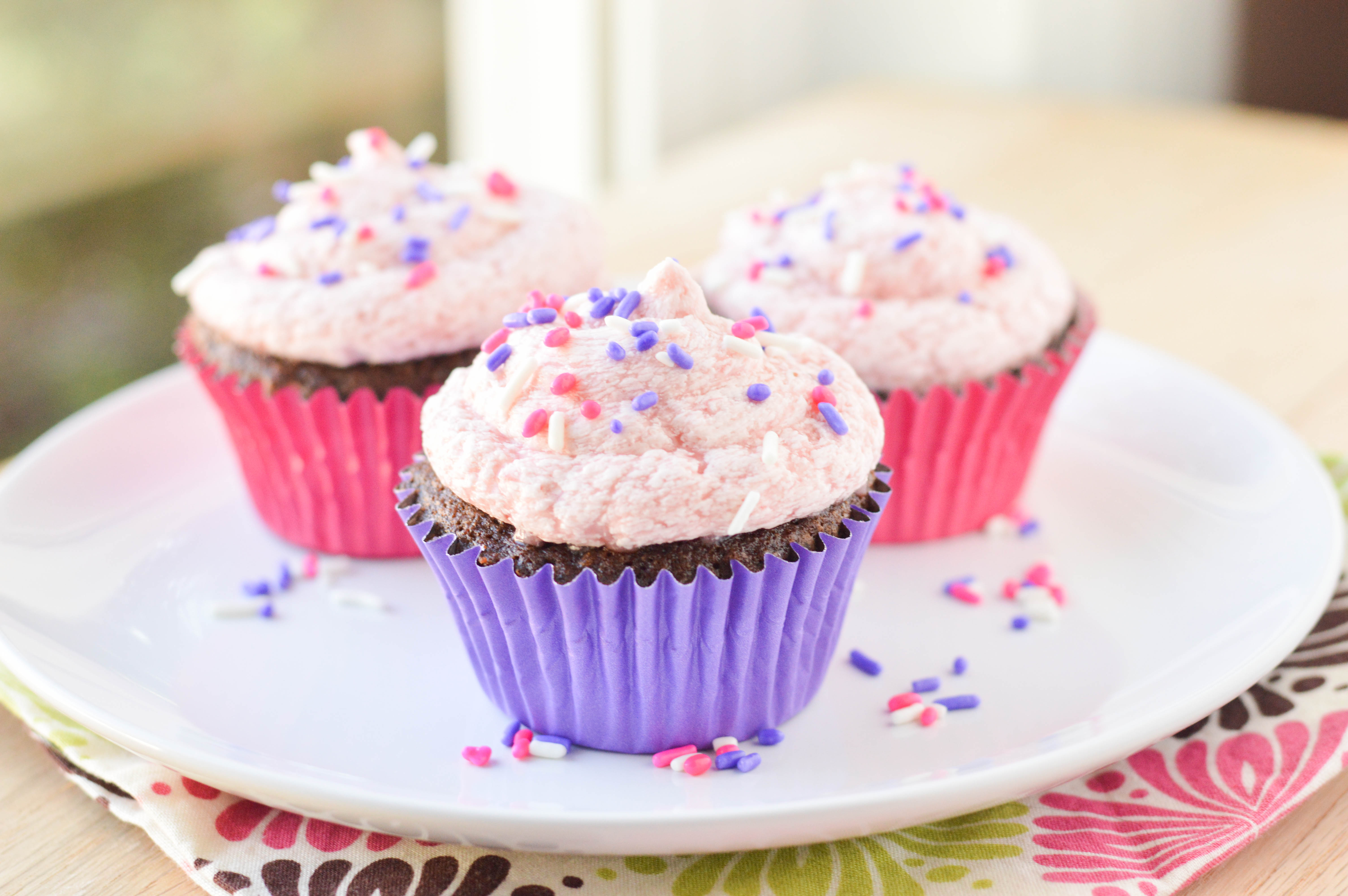 Chocolate Strawberry Cupcakes with Buttercream