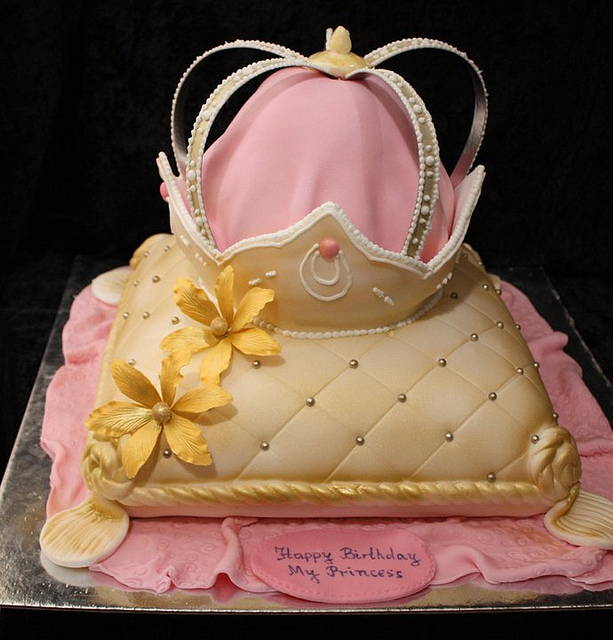 Crown Cake Ideas
