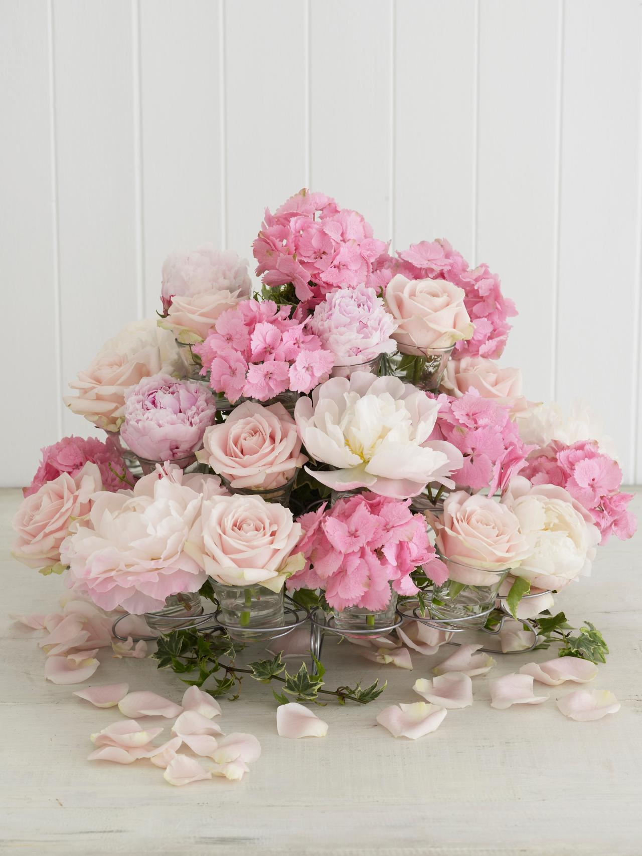Cupcake Floral Centerpiece Ideas Cupcake Floral Centerpiece Ideas