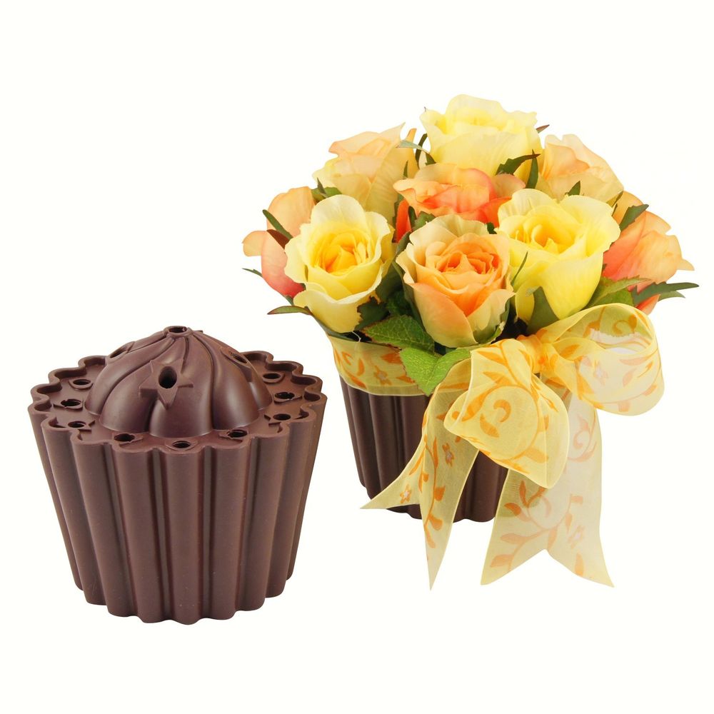 Cupcake Vase with Flowers Cupcake Vase with Flowers