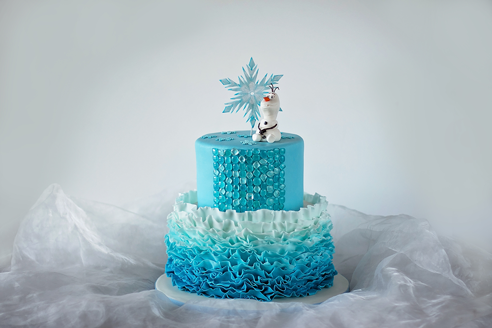 Disney Frozen Birthday Cake