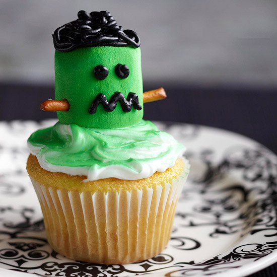 Frankenstein Marshmallow Cupcake Frankenstein Marshmallow Cupcake