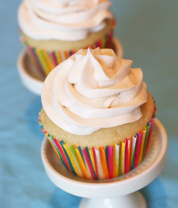 Gluten Free Vegan Vanilla Cupcake Recipe
