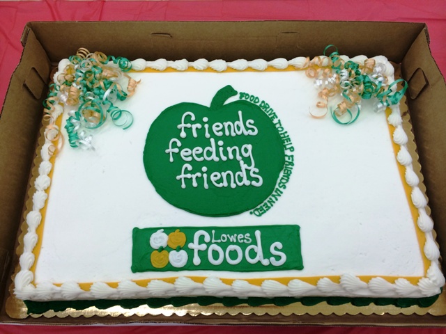 Lowe's Foods Cakes