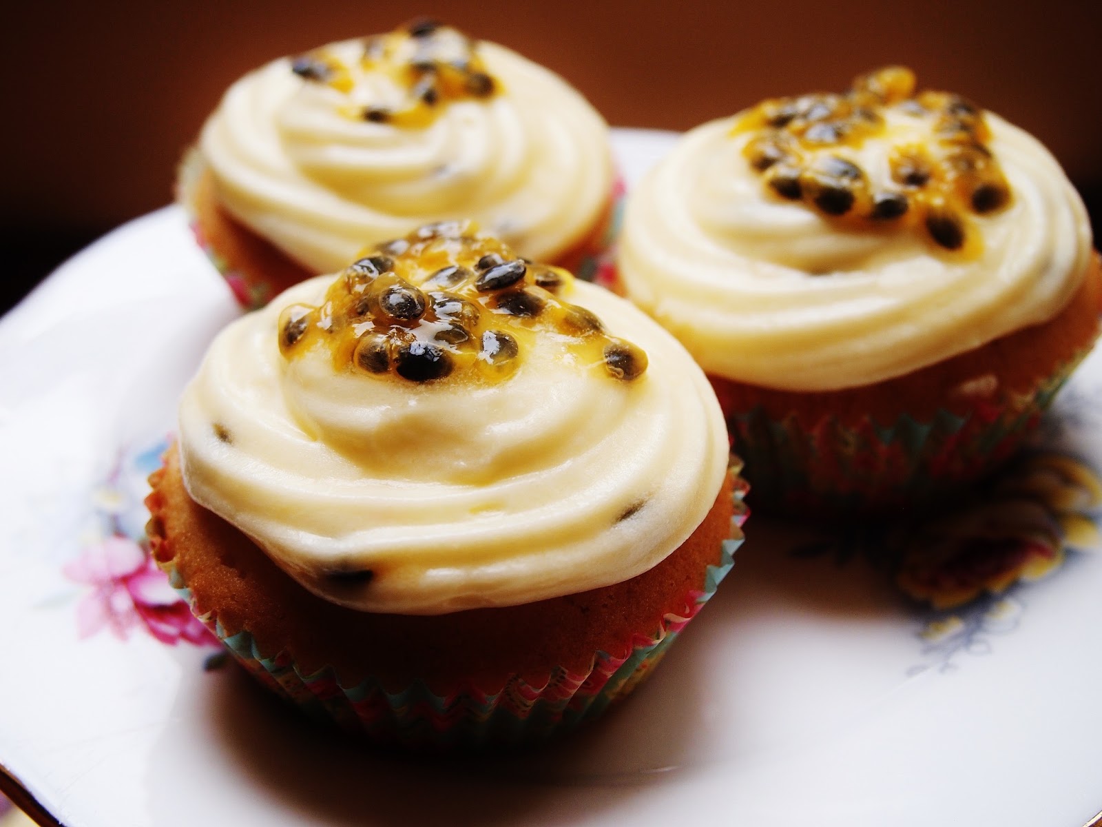 Passion Fruit Cupcakes