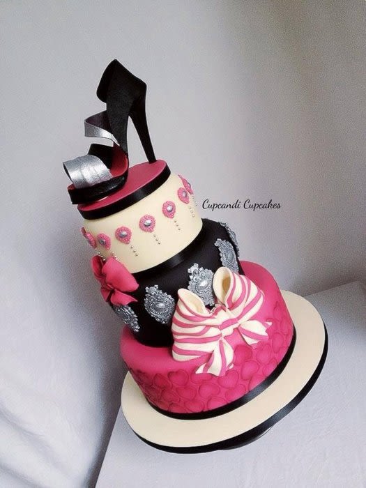 Pink Happy Birthday Shoe Cake