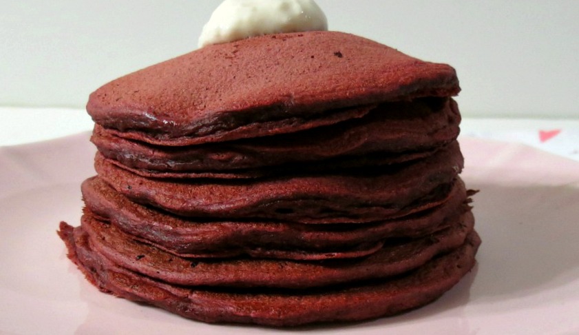 5 Photos of Red Velvet Peanut Butter Pancakes