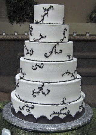 Simple Wedding Cake with Scrolls