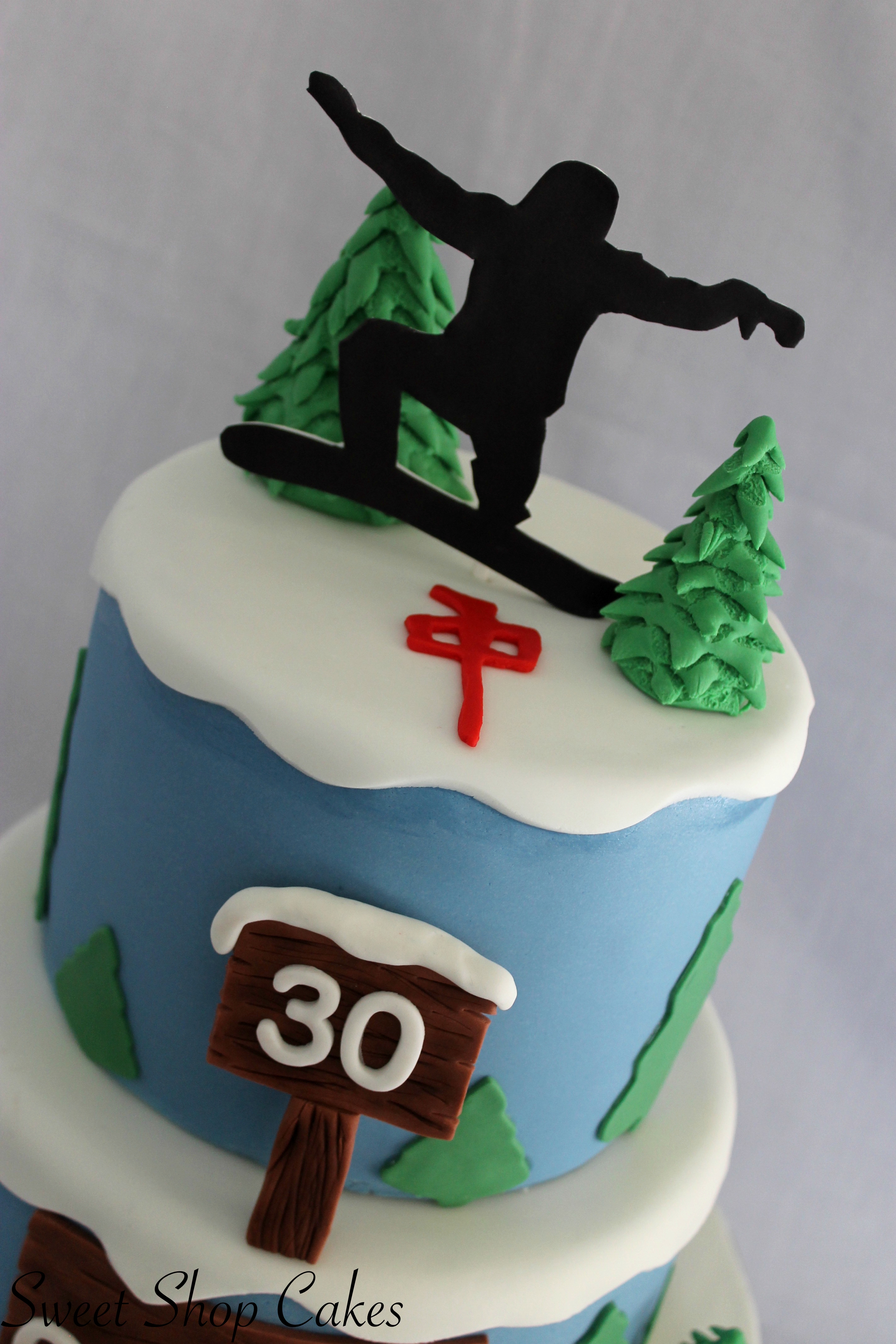 Snowboard Themed Birthday Cakes