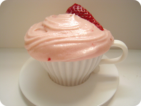 Strawberry Cupcakes with Cream Cheese Frosting