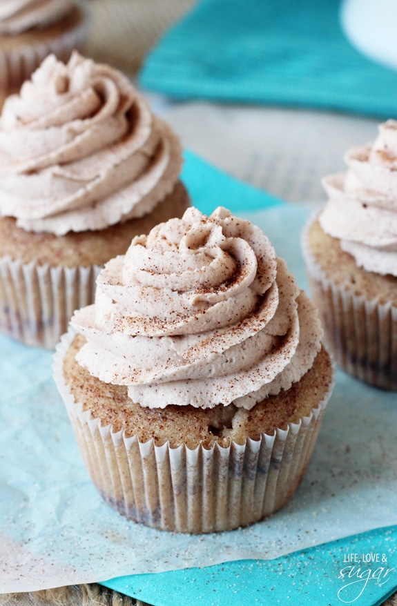 Sugar Cinnamon Swirl Cupcakes Sugar Cinnamon Swirl Cupcakes