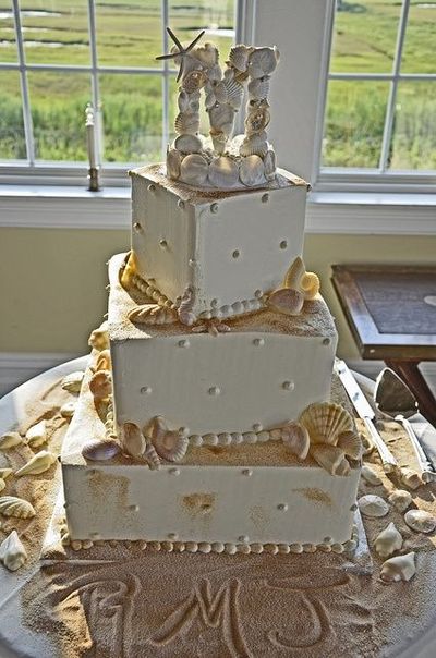 Three Tier Square Wedding Cakes Three Tier Square Wedding Cakes