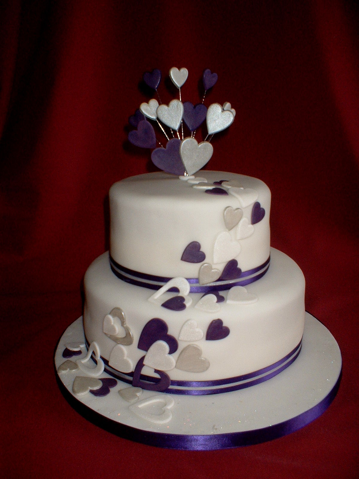 12 Photos of Simple Wedding Cakes With Hearts