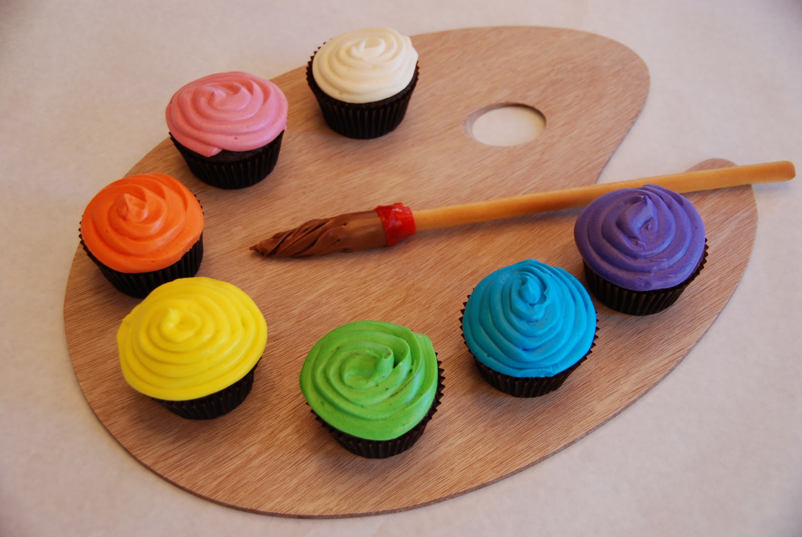 Artist Palette Cupcakes