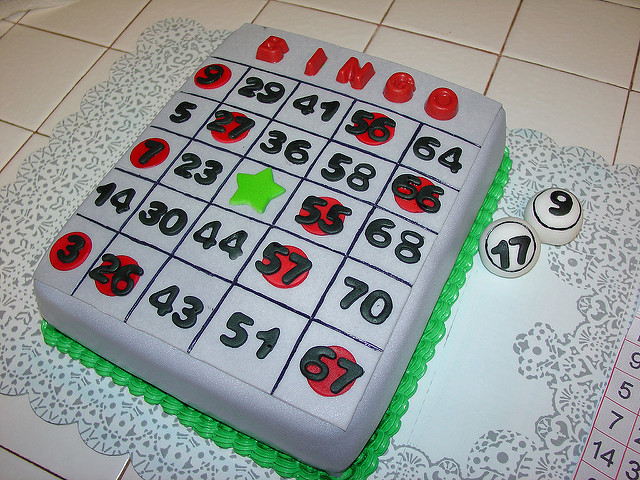 Bingo Card Cake