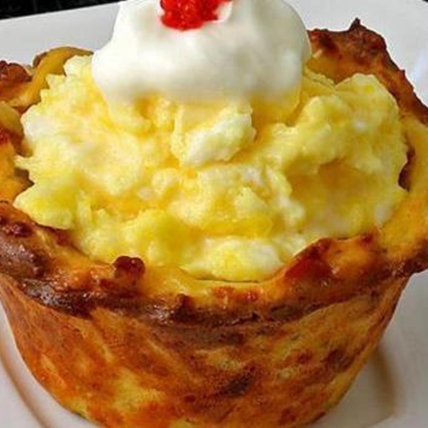 Breakfast Cupcakes with Eggs Breakfast Cupcakes with Eggs