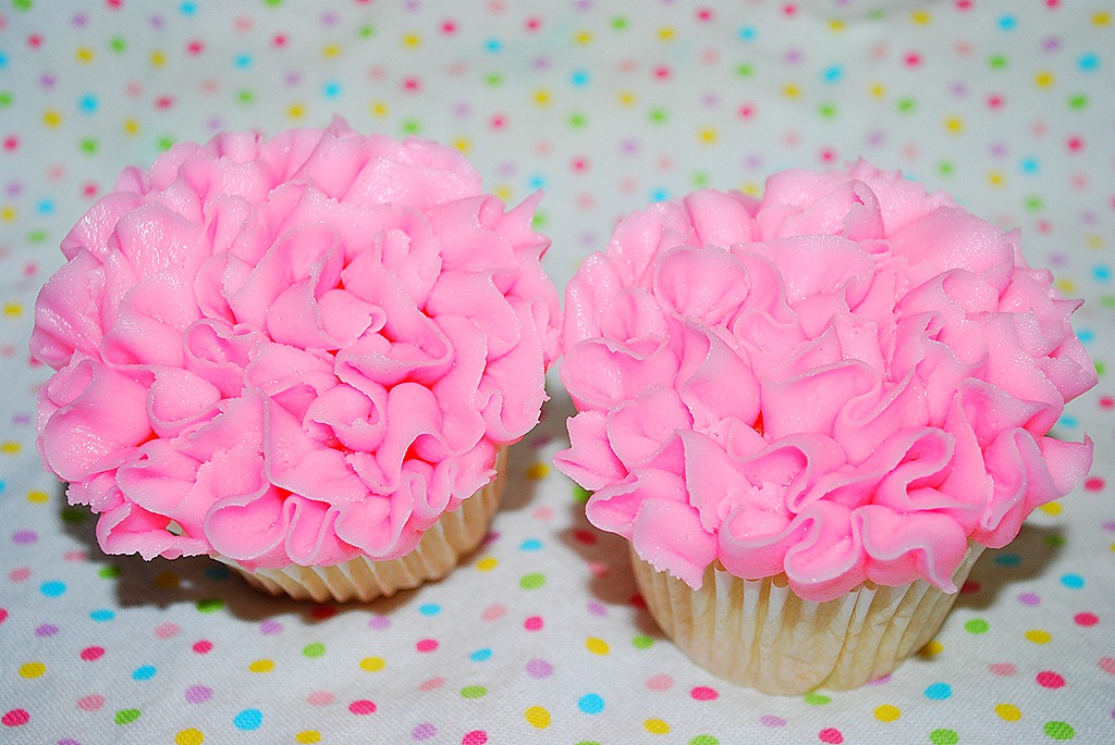 Buttercream Ruffle Cupcake Buttercream Ruffle Cupcake