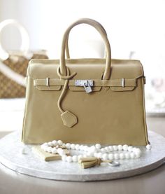 Cakes Shaped Like Purses Cakes Shaped Like Purses