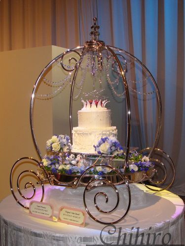 Cinderella Wedding Cake Stand