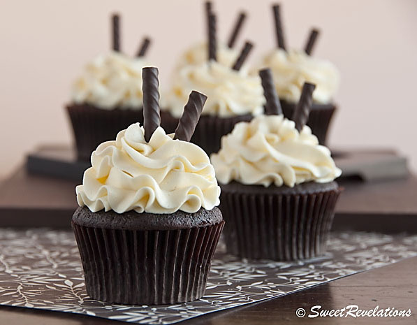 Dark Chocolate Peppermint Cupcakes