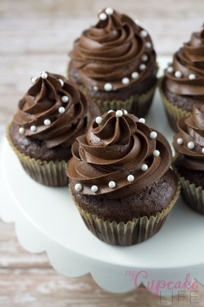 Elegant Cupcakes Elegant Cupcakes