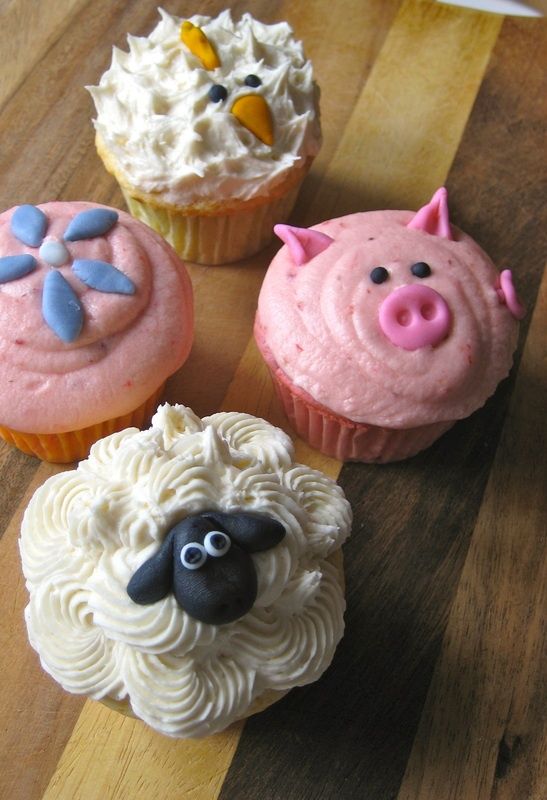 Farm Animal Cupcakes for Kids Birthday Party