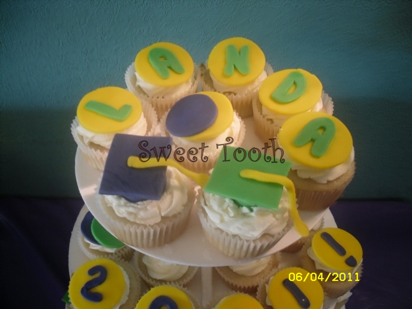 Green and Yellow Graduation Cupcakes