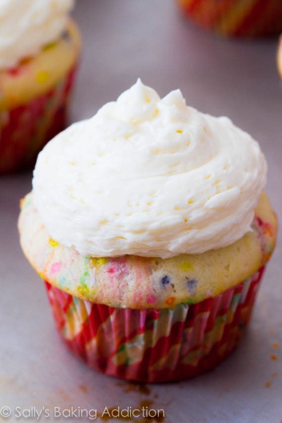 Homemade Funfetti Cupcakes