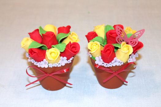 How to Make Flower Pot Cupcakes