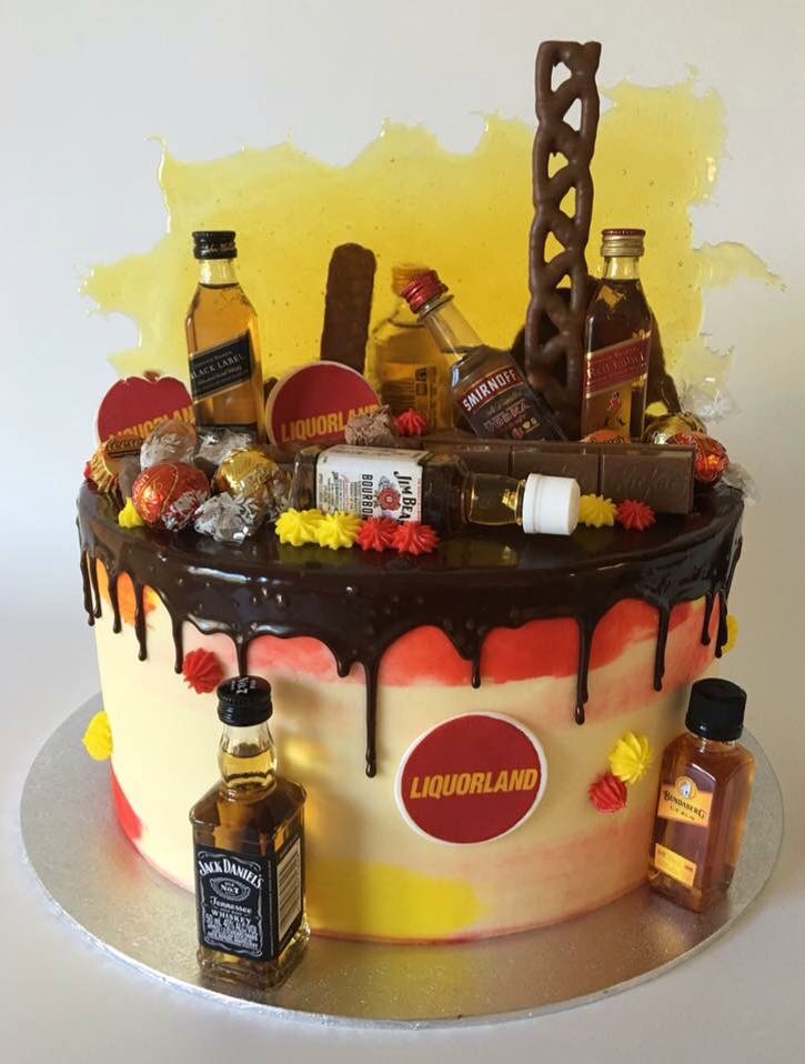 9 Photos of Cakes With Alcohol In Them