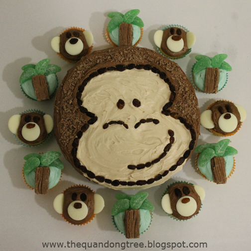 Monkey Birthday Cakes and Cupcakes