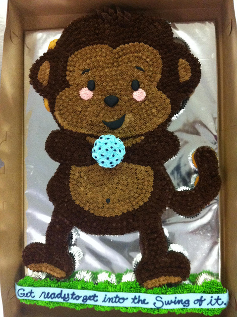 Monkey Cupcake Cake