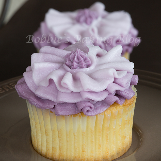 10 Photos of Frosted Cupcakes Ruffle