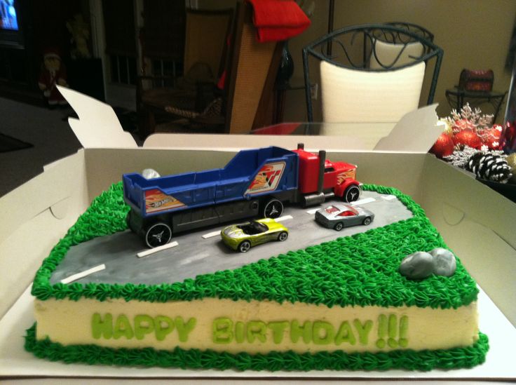 Semi Truck Cake