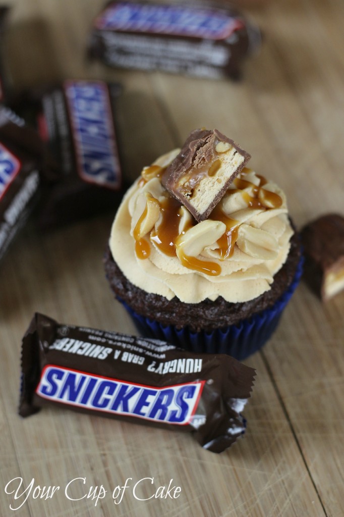 Snickers Cupcakes