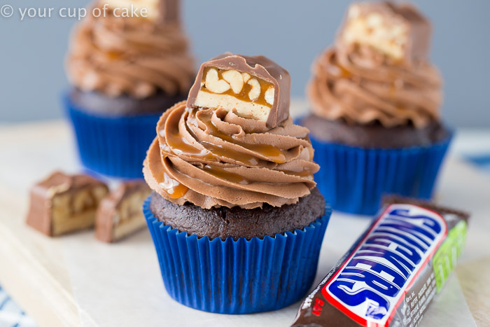 Snickers Cupcakes