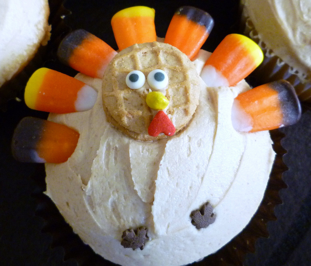 Thanksgiving Turkey Cupcakes with Candy Corn