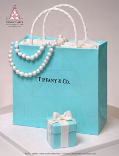 Tiffany and Co Cake with Pearls