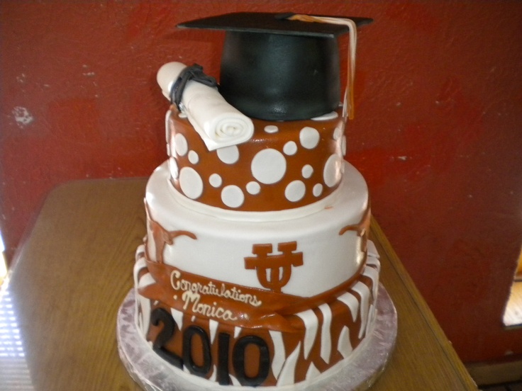 UT Graduation Cake