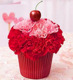 Valentine's Day Flower Cupcake