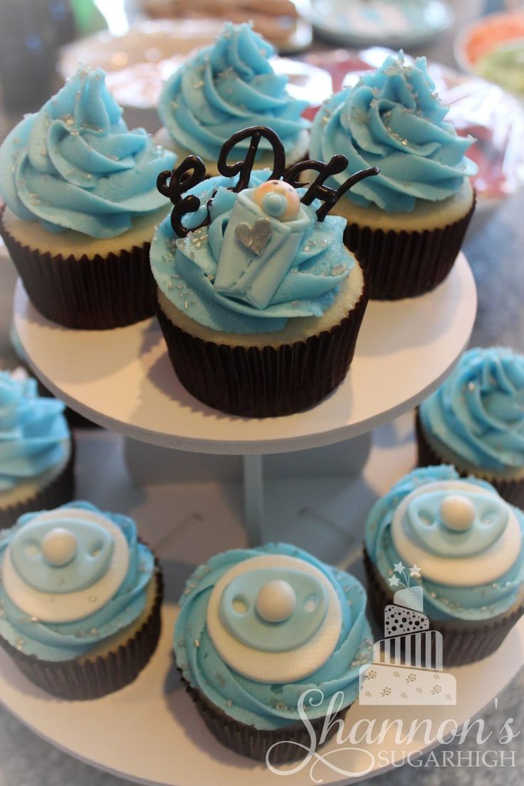 Vanilla Cupcakes Baby Shower Boy