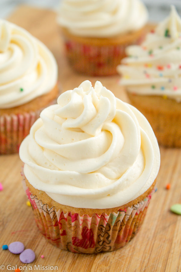 8 Photos of Light Buttercream Frosting For Cupcakes